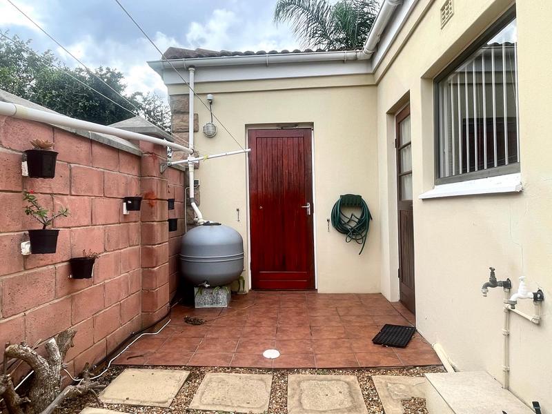 3 Bedroom Property for Sale in Somerset West Western Cape